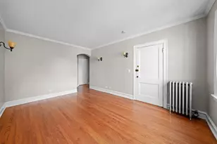 1929 Grove Ave, Berwyn, IL 60402 - Photo 4