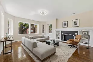 7741 S Phillips Ave, Chicago, IL 60649 - Photo 2
