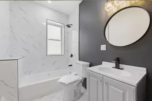 7741 S Phillips Ave, Chicago, IL 60649 - Photo 6