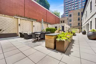 103 W Chestnut St, Chicago, IL 60610 - Photo 38
