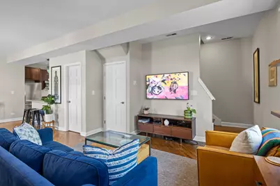 1920 W Dickens Avenue #3R, Chicago, IL 60614 - Photo 4