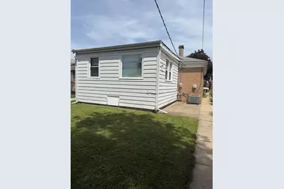 1108 31st Avenue, Bellwood, IL 60104 - Photo 8