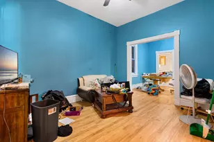 2922 E 78th Pl, Chicago, IL 60649 - Photo 4
