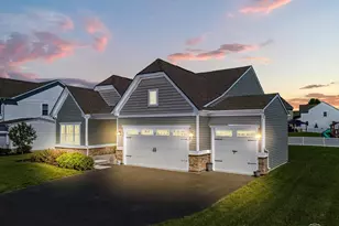901 S Wind Dr, Sandwich, IL 60548 - Photo 1