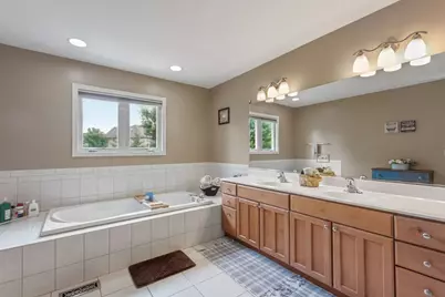 936 Stony Creek Lane, Yorkville, IL 60560 - Photo 18
