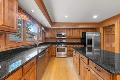 8S765 Singletree Lane, Naperville, IL 60565 - Photo 12