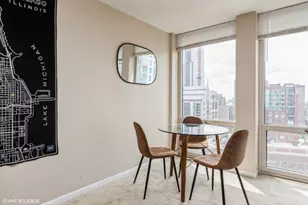 111 E Chestnut St, Chicago, IL 60611 - Photo 4