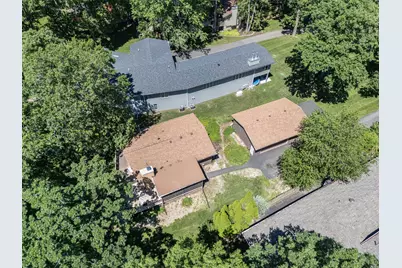 407 Holiday Drive, Lake Holiday, IL 60552 - Photo 26