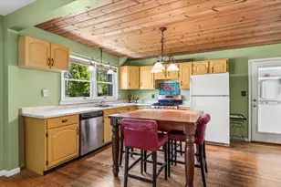 4532 Sherwood Ave, Downers Grove, IL 60515 - Photo 6