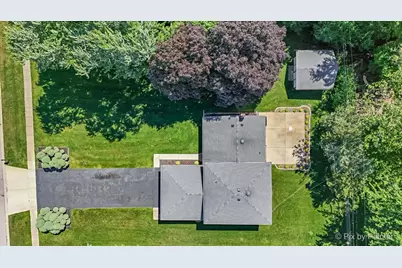 113 W Monterey Avenue, Schaumburg, IL 60193 - Photo 32