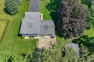 113 W Monterey Ave, Schaumburg, IL 60193 - Photo 34