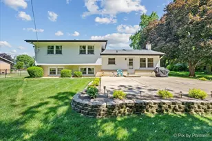 113 W Monterey Ave, Schaumburg, IL 60193 - Photo 24