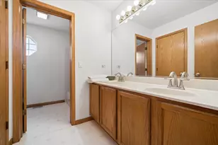 1888 Shore Line Ct, Romeoville, IL 60446 - Photo 18
