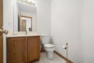 1888 Shore Line Ct, Romeoville, IL 60446 - Photo 10