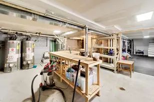 3313 N Kenneth Ave, Chicago, IL 60641 - Photo 26