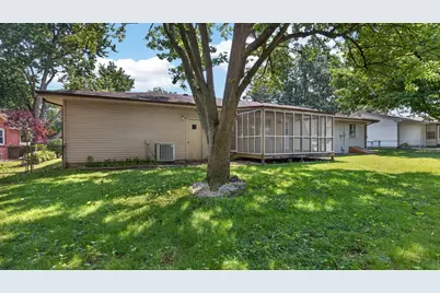 305 Centennial Avenue, Normal, IL 61761 - Photo 42