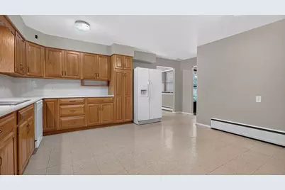 305 Centennial Avenue, Normal, IL 61761 - Photo 6