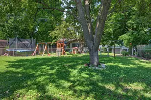 305 Centennial Ave, Normal, IL 61761 - Photo 40