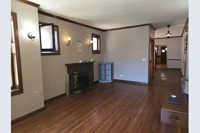 5841 N Washtenaw Avenue, Chicago, IL 60659 - Photo 8