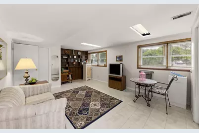 3S582 Behrs Circle Drive, Warrenville, IL 60555 - Photo 18