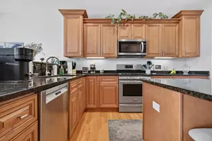176 Partridge Ln, Bartlett, IL 60103 - Photo 10