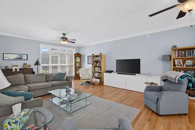 176 Partridge Lane, Bartlett, IL 60103 - Photo 6