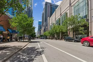 512 N McClurg Ct, Chicago, IL 60611 - Photo 20