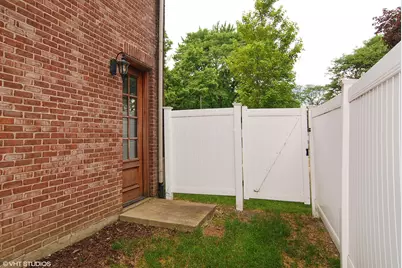 825 S La Grange Road #A, La Grange, IL 60525 - Photo 20
