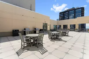 2 E Erie St, Chicago, IL 60611 - Photo 18
