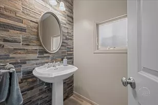 924 Royal Blackheath Ct, Naperville, IL 60563 - Photo 20