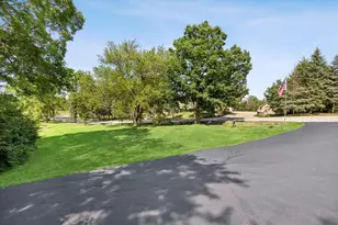 11131 Dineff Rd, Lemont, IL 60439 - Photo 32