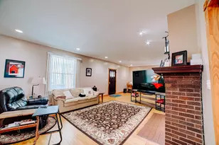 612 E Jones St, Milford, IL 60953 - Photo 22