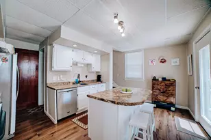 612 E Jones St, Milford, IL 60953 - Photo 28