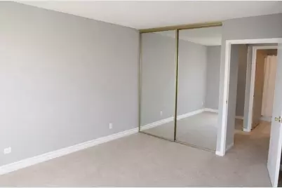 2200 S Stewart Avenue #2F, Lombard, IL 60148 - Photo 8