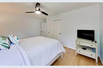 8864 E Prairie Road, Skokie, IL 60076 - Photo 24