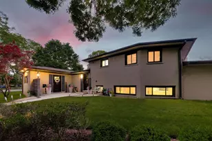 8864 E Prairie Rd, Skokie, IL 60076 - Photo 1