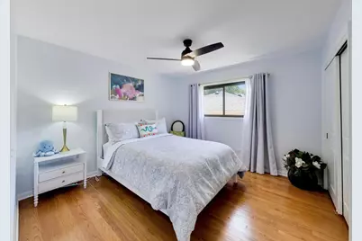 8864 E Prairie Road, Skokie, IL 60076 - Photo 20