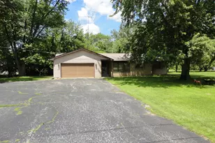 360 S Washington St, Braidwood, IL 60408 - Photo 2