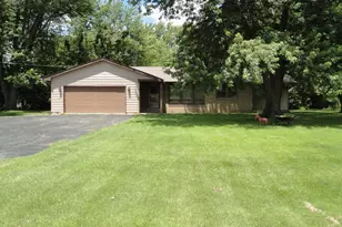 360 S Washington St, Braidwood, IL 60408 - Photo 4