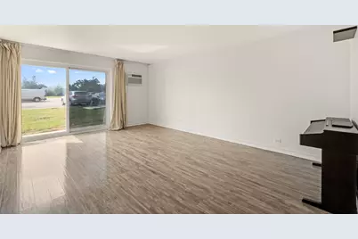 7229 W Higgins Avenue #105, Chicago, IL 60656 - Photo 10
