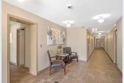 7229 W Higgins Avenue #105, Chicago, IL 60656 - Photo 18
