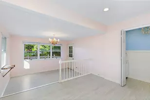 217 Hillside Dr, Island Lake, IL 60042 - Photo 14