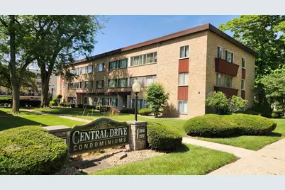 2650 Central Drive #1N, Flossmoor, IL 60422 - Photo 1