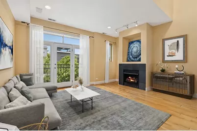 945 N Honore Street #3, Chicago, IL 60622 - Photo 2