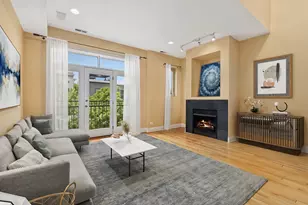 945 N Honore St, Chicago, IL 60622 - Photo 2