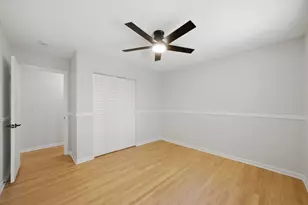 34 Berkshire Dr, Wheeling, IL 60090 - Photo 22