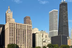 680 N Lake Shore Dr, Chicago, IL 60611 - Photo 1