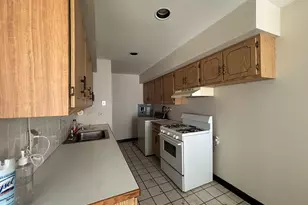 1353 Cove Dr, Prospect Heights, IL 60070 - Photo 6