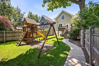 2121 Pioneer Road, Evanston, IL 60201 - Photo 26