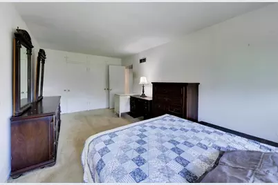 245 Ann Street, Clarendon Hills, IL 60514 - Photo 20